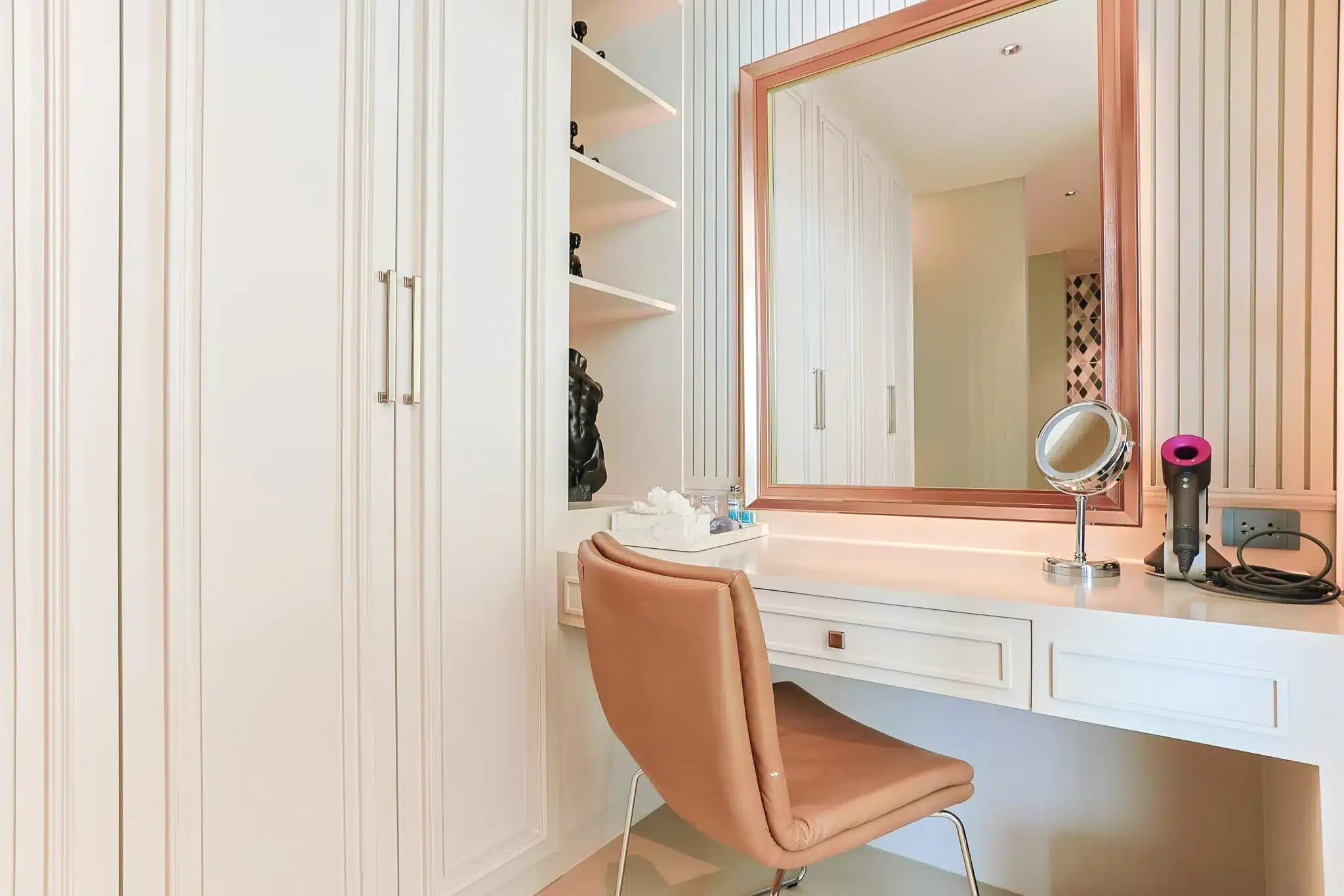 VillaWCollection-BedRooms-HoneymoonSuite2-4